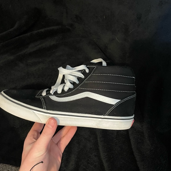 Men’s Vans - Picture 10 of 11